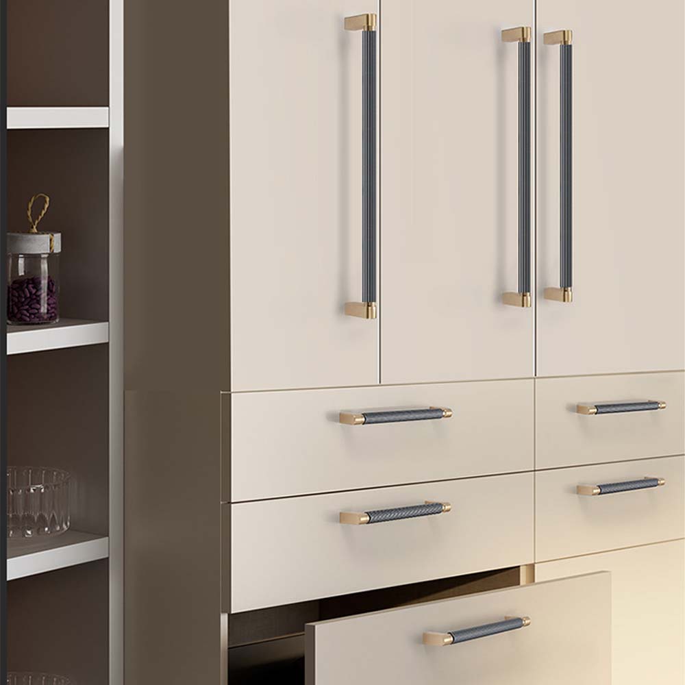 Furniture Hardware High End - Dolap Kapı Kolu Amerikan Işık Lüks